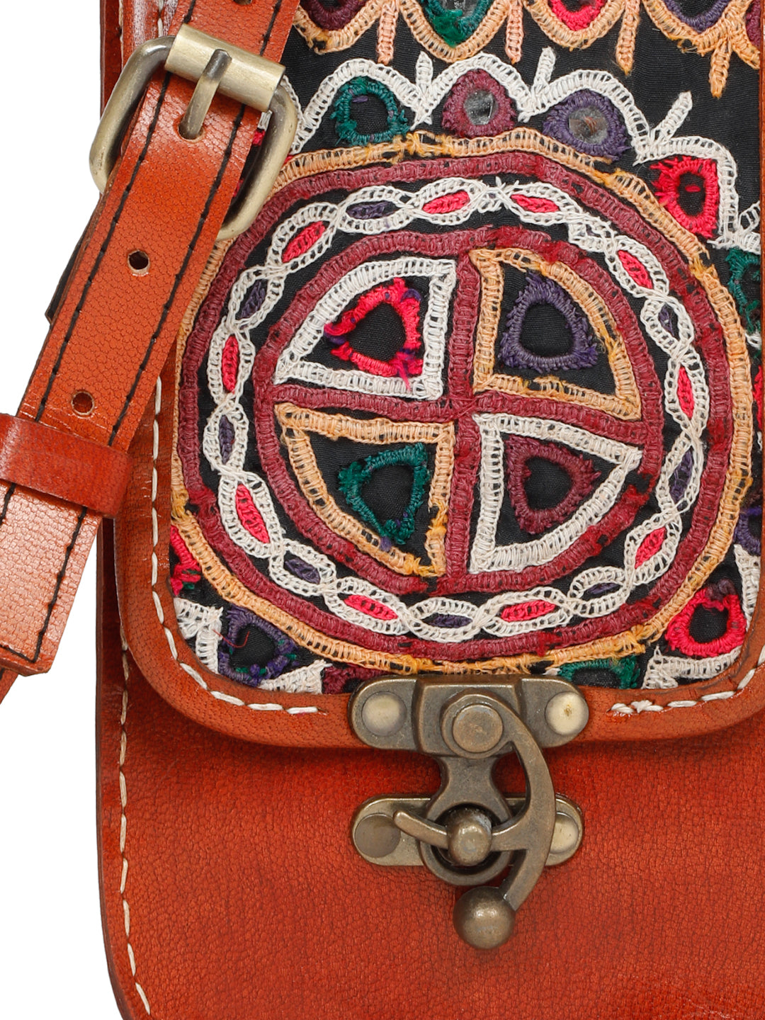 MOBILE STRING (KUTCH)