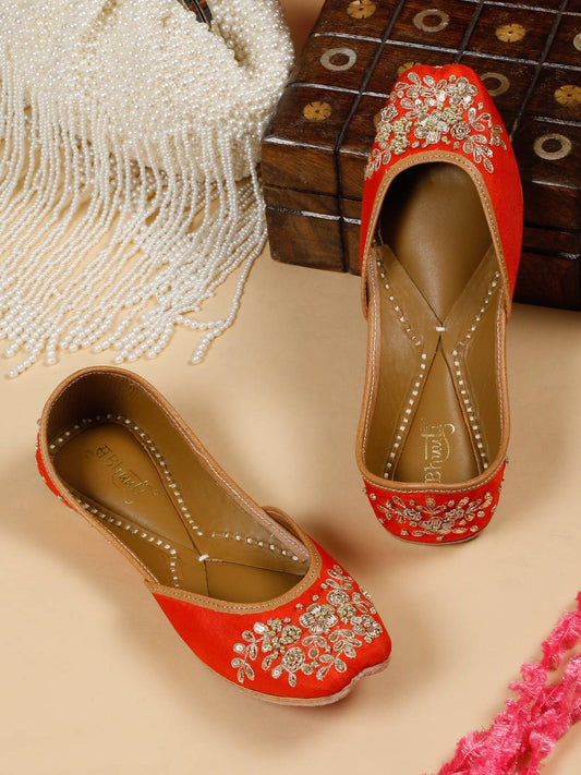 TANGERINE EMBELLISHED JUTTI